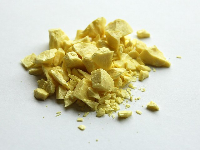 1200px Sulfur sample